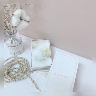 日本未入荷‼️✨超キラキラ豪華海外タロット✨タロットカード 日本未入荷‼️✨超キラキラ豪華海外タロット✨タロットカード