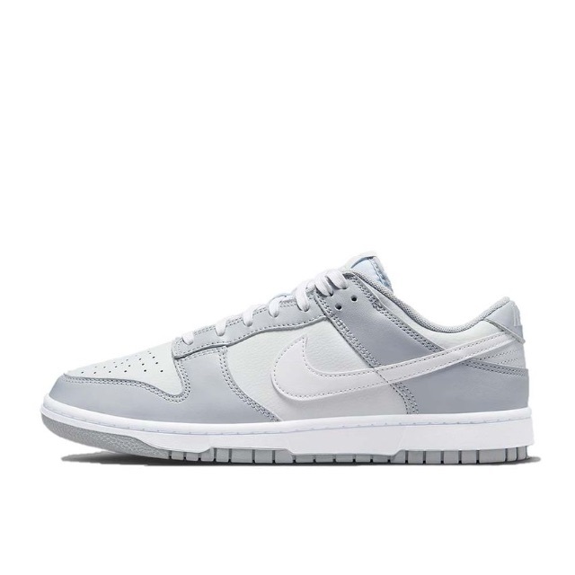 NIKE(ナイキ)のめめさん専用Nike Dunk Low "Grey" メンズの靴/シューズ(スニーカー)の商品写真