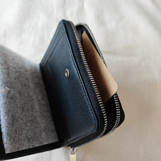 A.P.C - 新品☆A.P.Cコンパクトウォレット 人気ブラックエンボスレザー