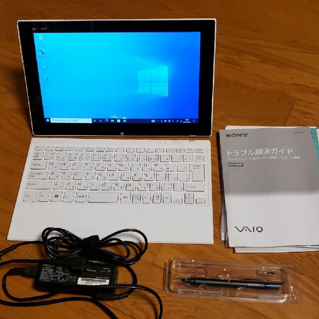 VAIO TAP 11 ノートパソコン法人モデル　SONY