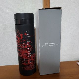 サーモス(THERMOS)のONE OK ROCK　スリムサーモステンレスボトル　500ml(ミュージシャン)