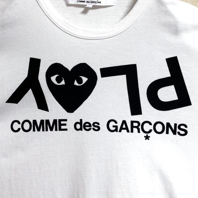 COMME des GARCONS(コムデギャルソン)のプレイコムデギャルソン 日本製 ビッグプリント 表記L ホワイト Tシャツ メンズのトップス(Tシャツ/カットソー(半袖/袖なし))の商品写真