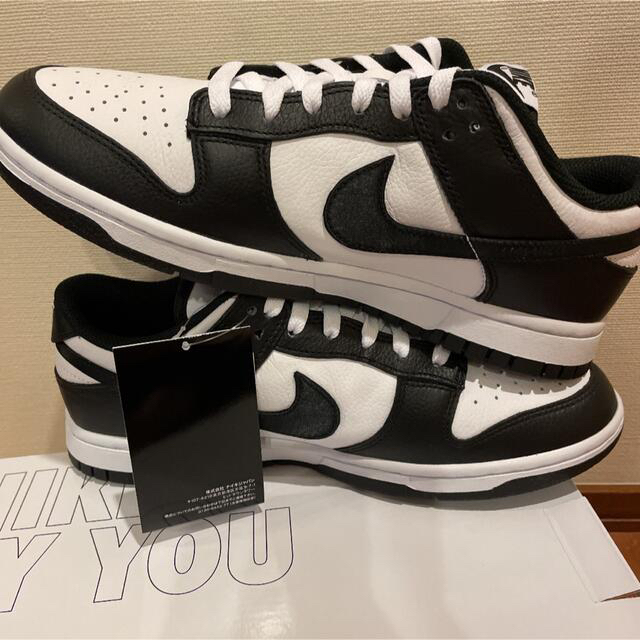 NIKE(ナイキ)のNIKE DUNK LOW By You ナイキ　ダンクロー　バイユー　パンダ レディースの靴/シューズ(スニーカー)の商品写真