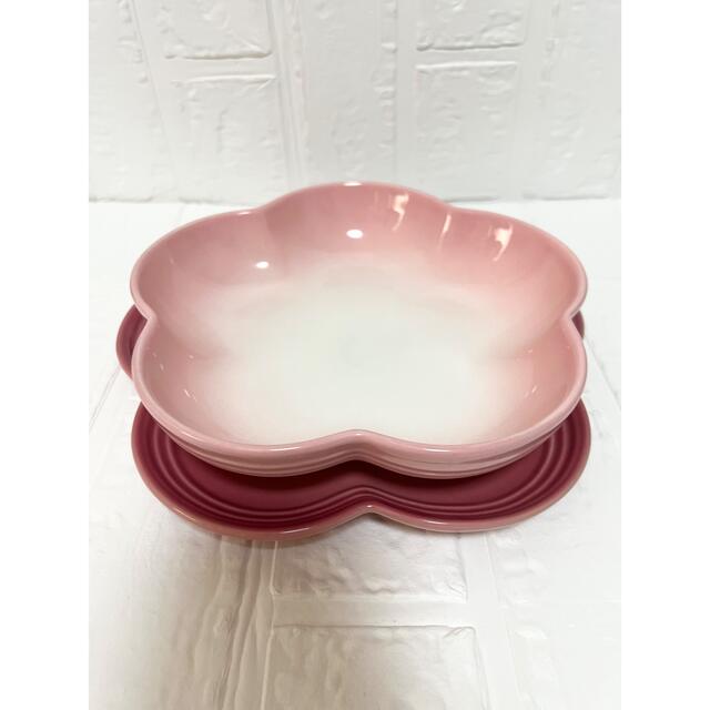 LE CREUSET(ルクルーゼ)のル・クルーゼ　桜　ディッシュプレート&ボウル インテリア/住まい/日用品のキッチン/食器(食器)の商品写真