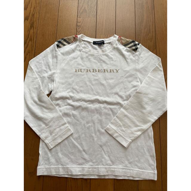 BURBERRY(バーバリー)のバーバリー　Burberry  ロングＴシャツ　カットソー　チェック　130cm キッズ/ベビー/マタニティのキッズ服男の子用(90cm~)(Tシャツ/カットソー)の商品写真