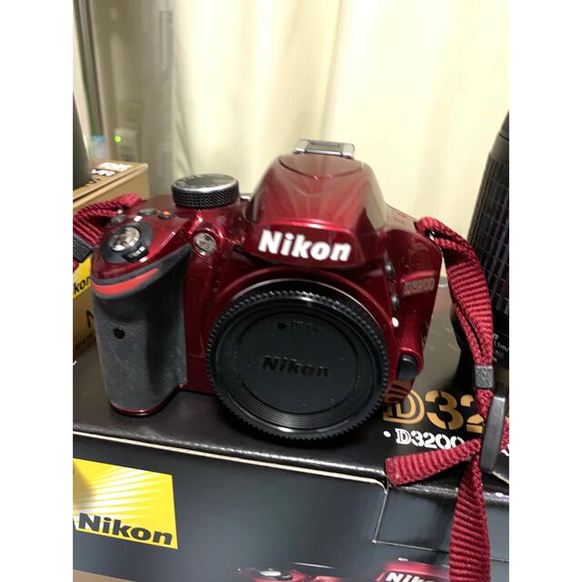 Nikon デジタル一眼カメラ D3200 ダブルズームキット RED