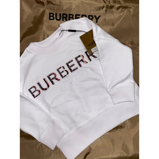 バーバリー　BURBERRY スウェット　トレーナー　4Y | フリマアプリ ラクマ