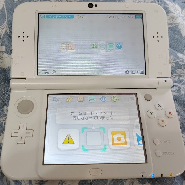 new 3ds ll  本体　ソフトおまけ