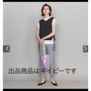 ビューティアンドユースユナイテッドアローズ(BEAUTY&YOUTH UNITED ARROWS)のカルゼタックテーパードパンツ　ネイビー　Sサイズ(クロップドパンツ)