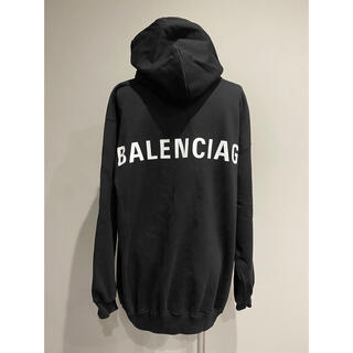 Balenciaga - バレンシアガ プルオーバーパーカー 長袖 フード M ピンク 612959の通販｜ラクマ