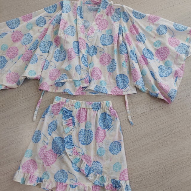 浴衣ドレス　140センチ キッズ/ベビー/マタニティのキッズ服女の子用(90cm~)(甚平/浴衣)の商品写真