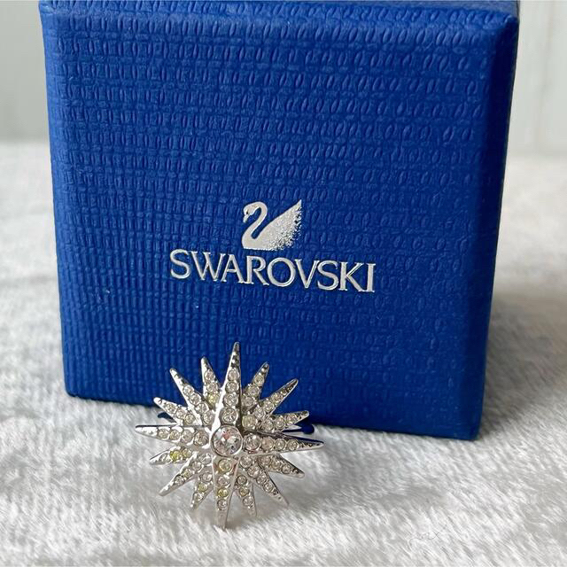 SWAROVSKI(スワロフスキー)のスワロフスキー バルテュス リング スター リング クリスタル 指輪 レディースのアクセサリー(リング(指輪))の商品写真