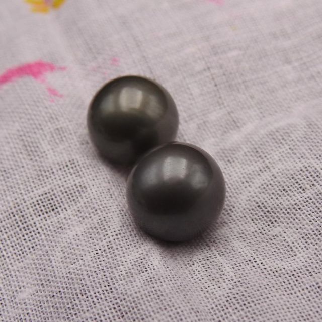 【未使用品】K14WG ピアス 黒蝶 真珠 パール 10mm 天然