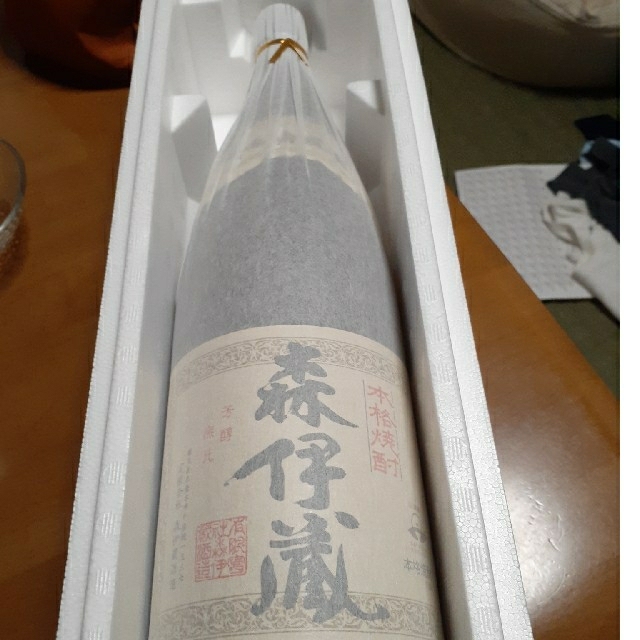 森伊蔵 1升瓶　1.8L 食品/飲料/酒の酒(焼酎)の商品写真