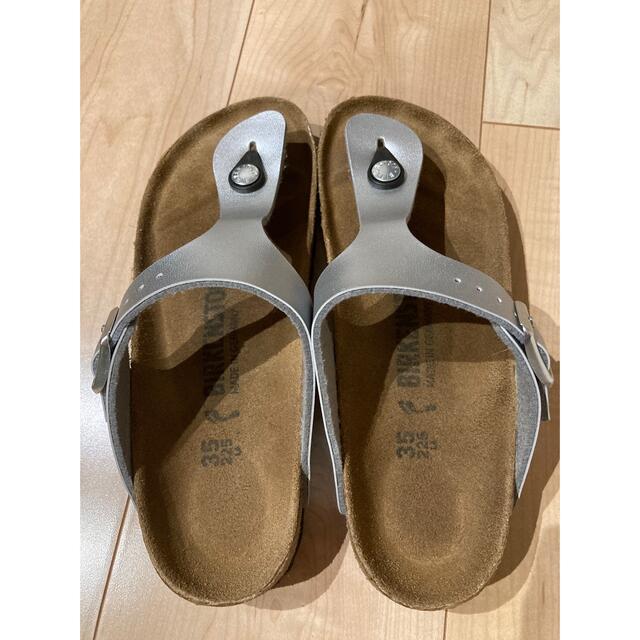 BIRKENSTOCK(ビルケンシュトック)のビルケンシュトックサンダル　22.5cm  シルバー。 キッズ/ベビー/マタニティのキッズ靴/シューズ(15cm~)(サンダル)の商品写真