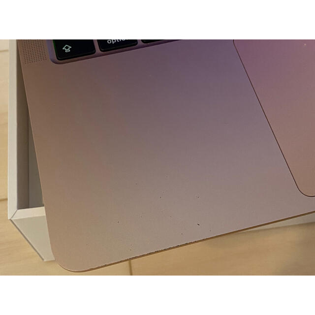 MacBook Air m1 gold RAM :8GB SSD:512GB