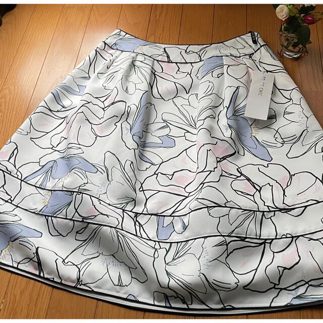新品　TO BE CHIC　ふんわり素敵なスカート　40　白　39600円