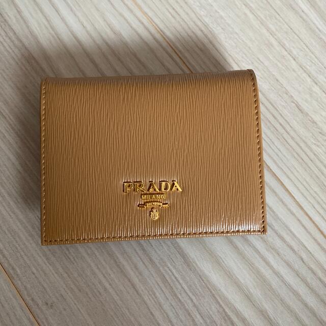 PRADA プラダ 財布（新品）