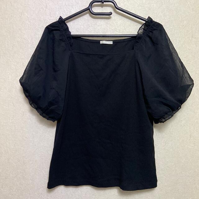 GU(ジーユー)のGU カットソー tシャツ 黒 トップス レディースのトップス(カットソー(半袖/袖なし))の商品写真