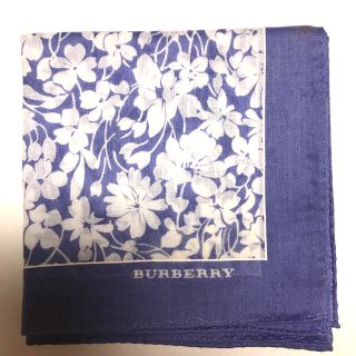 バーバリー(BURBERRY)の新品未使用 BURBERRY バーバリー ハンカチ スカーフ　ライセンスシール付(ハンカチ)