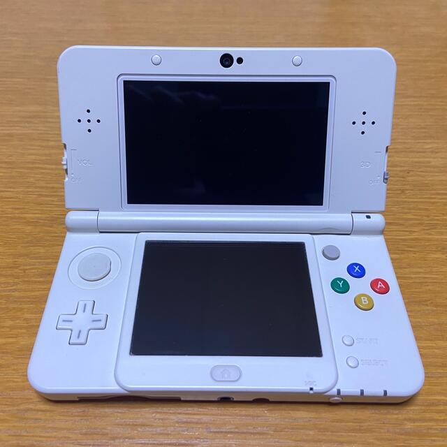 ニンテンドー3DS(ニンテンドー3DS)のNintendo 3DS NEW ニンテンドー 本体 ホワイト エンタメ/ホビーのゲームソフト/ゲーム機本体(携帯用ゲーム機本体)の商品写真