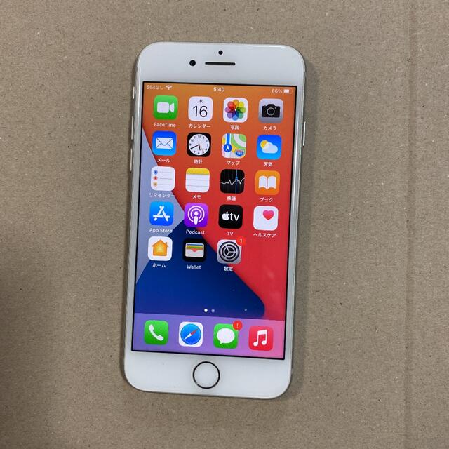 スマホ/家電/カメラiPhone8 シルバー SIMフリー 64G