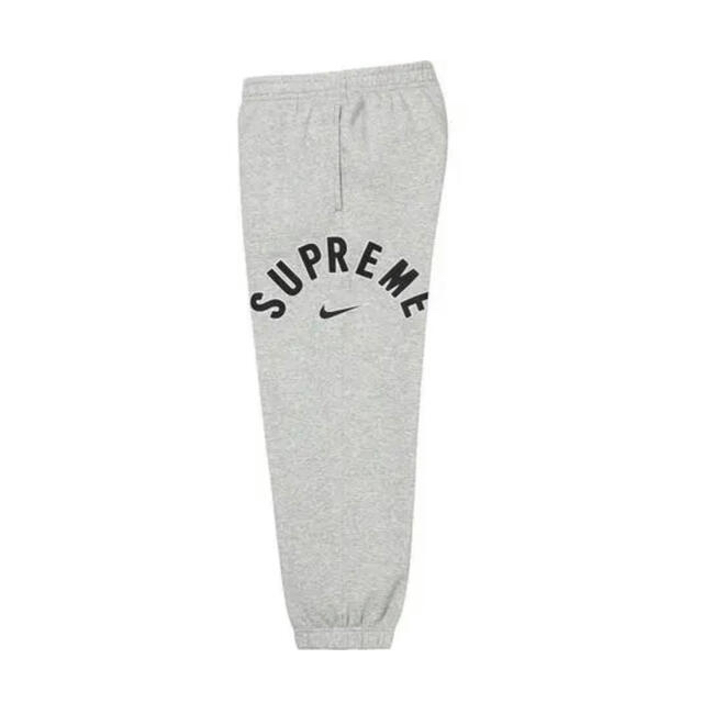 Supreme - Supreme Nike Arc Sweatpantの通販 by いも's shop