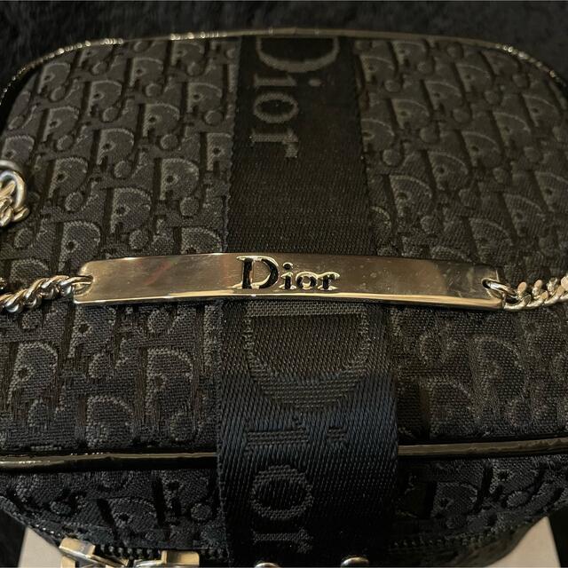 Dior(ディオール)のDior クリスチャン ディオール シルバーシック クリスマス 2004 ポーチ レディースのファッション小物(ポーチ)の商品写真