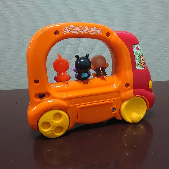 【H B Z☆様 専用】アンパンマン ころころメロディバス キッズ/ベビー/マタニティのおもちゃ(知育玩具)の商品写真