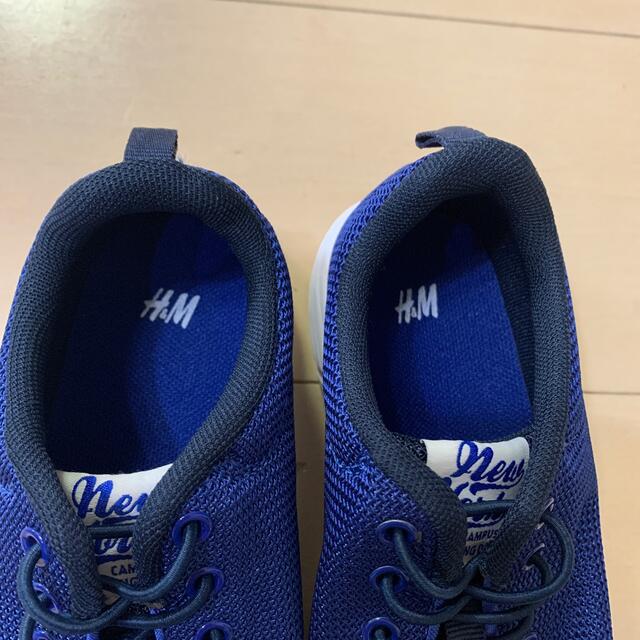 H&M(エイチアンドエム)のH &M スニーカー キッズ/ベビー/マタニティのキッズ靴/シューズ(15cm~)(スニーカー)の商品写真