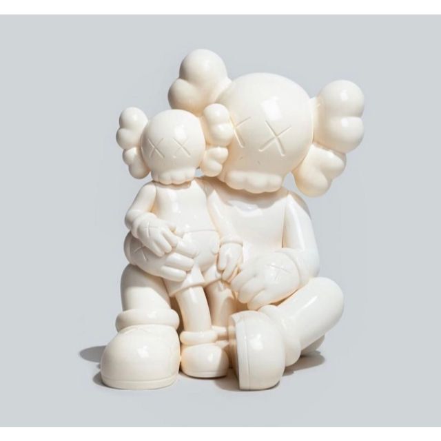 KAWS HOLIDAY CHANGBAI MOUNTAIN カウズ 3色セット エンタメ/ホビーのフィギュア(その他)の商品写真