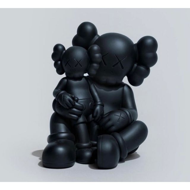 KAWS HOLIDAY CHANGBAI MOUNTAIN カウズ 3色セット エンタメ/ホビーのフィギュア(その他)の商品写真