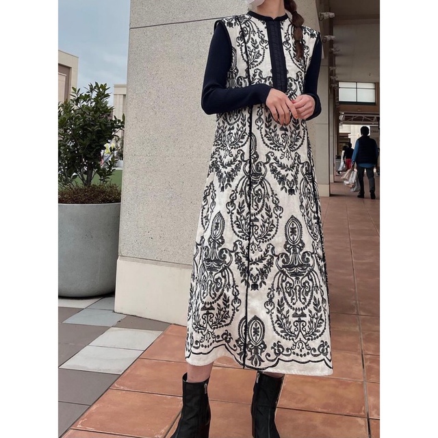 AMERI DAMASK EMBROIDERY LINEN DRESS