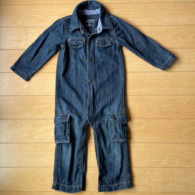 babyGAP(ベビーギャップ)のGAP デニムつなぎ　カバーオール　90 キッズ/ベビー/マタニティのベビー服(~85cm)(カバーオール)の商品写真