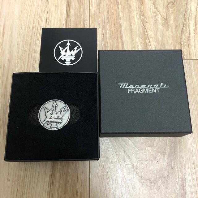 FRAGMENT(フラグメント)の非売品 Fragment Design MASERATI メダル コイン 小 メンズのファッション小物(その他)の商品写真