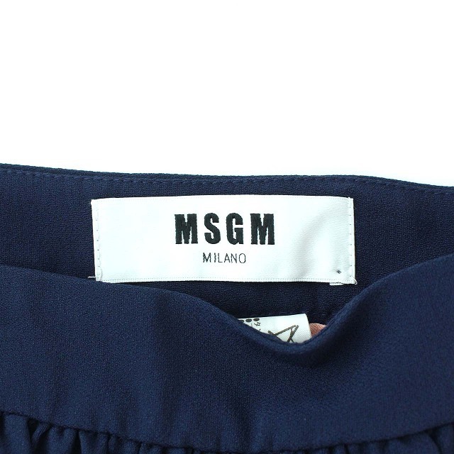 MSGM(エムエスジイエム)のエムエスジーエム スカート ミニ ギャザー レオパード ヒョウ柄 L 紺 ピンク レディースのスカート(ミニスカート)の商品写真