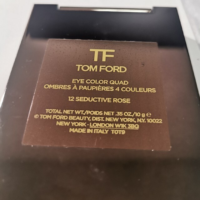 TOM FORD(トムフォード)のトム・フォード　アイシャドウ　12 コスメ/美容のベースメイク/化粧品(アイシャドウ)の商品写真