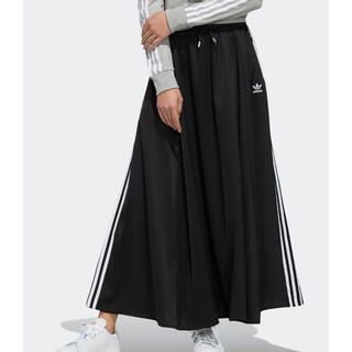 アディダス(adidas)のロング サテン スカート [LONG SATIN SKIRT] アディダス(ロングスカート)
