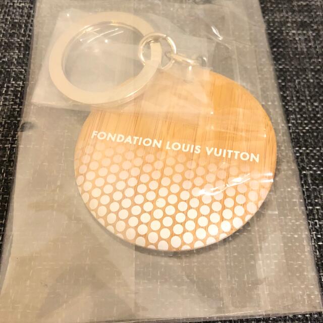 LOUIS VUITTON(ルイヴィトン)の未使用！フォンダシオン　ルイヴィトンキーホルダー メンズのファッション小物(キーホルダー)の商品写真