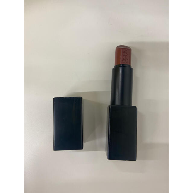 NARS(ナーズ)のNARS リップ #9477 箱付き コスメ/美容のベースメイク/化粧品(口紅)の商品写真