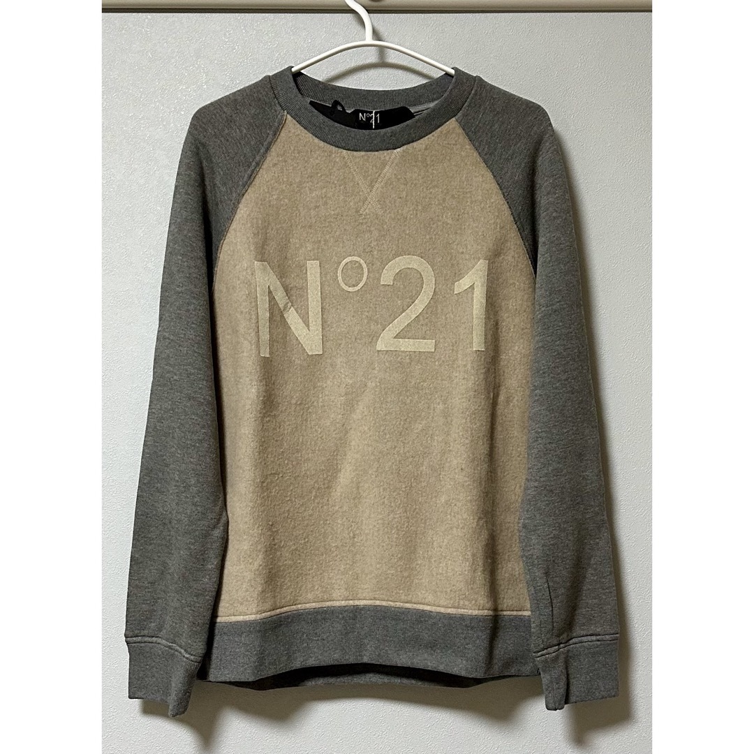 ヌメロヴェントゥーノ スウェット ニット Nissy 西島隆弘 着用 ヌメロヴェントゥーノ スウェット ニット Nissy 西島隆弘 着用