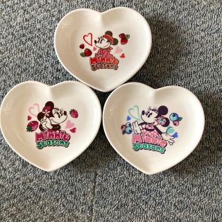 ディズニー(Disney)のミニーシーズンのスーベニアプレート3枚セット(食器)