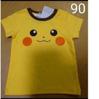 ポケモン(ポケモン)のピカチュウ　シャツ(Tシャツ/カットソー)