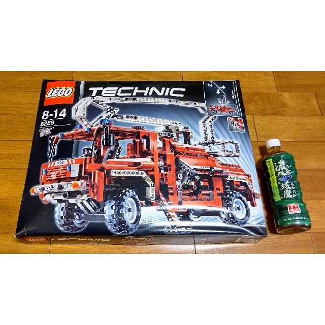 Lego(レゴ)の専用です！レゴ★テクニック 消防車 8289 未開封・新品 超激レア エンタメ/ホビーのおもちゃ/ぬいぐるみ(その他)の商品写真