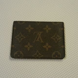 ルイヴィトン(LOUIS VUITTON)のルイ ヴィトンのモノグラムの定期入れです！(名刺入れ/定期入れ)