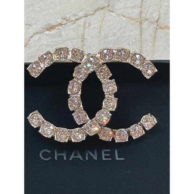 専用です】 CHANEL シャネル ブローチ ラインストーン キラキラ 専用です】 CHANEL シャネル ブローチ ラインストーン キラキラ
