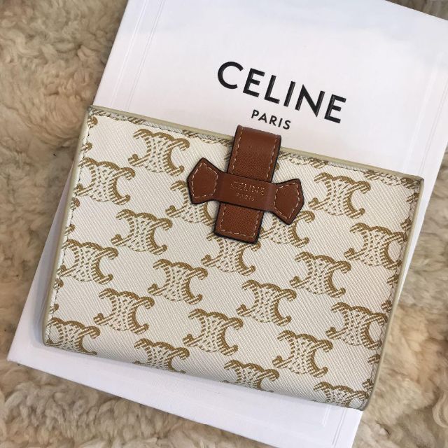 【CELINE】セリーヌ　三つ折り財布　ミディアム　ストラップウォレット