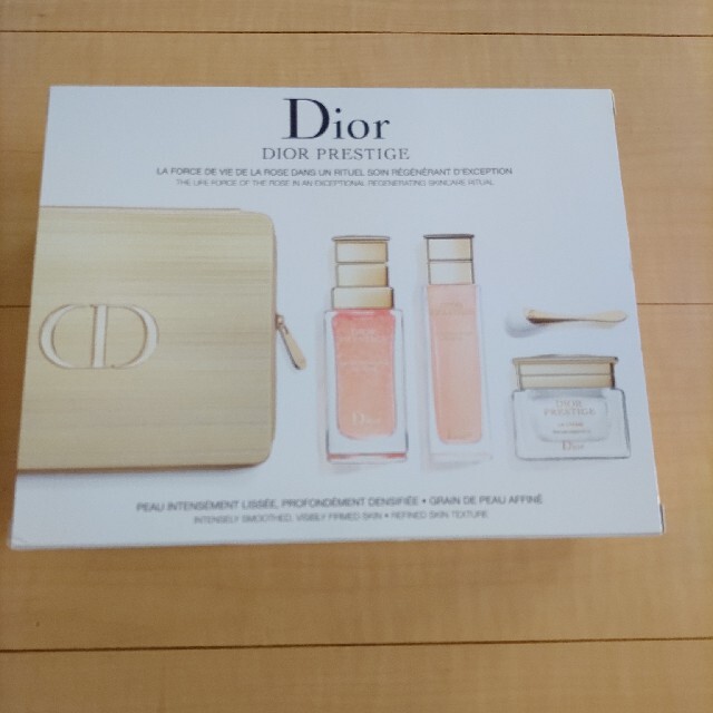 美容液Dior　プレステージ　ユイルドローズコフレ
