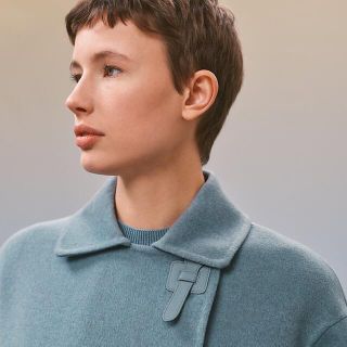 Hermes - 【新品未使用】エルメス 2022秋冬 カシミヤ コート 32の通販 ...