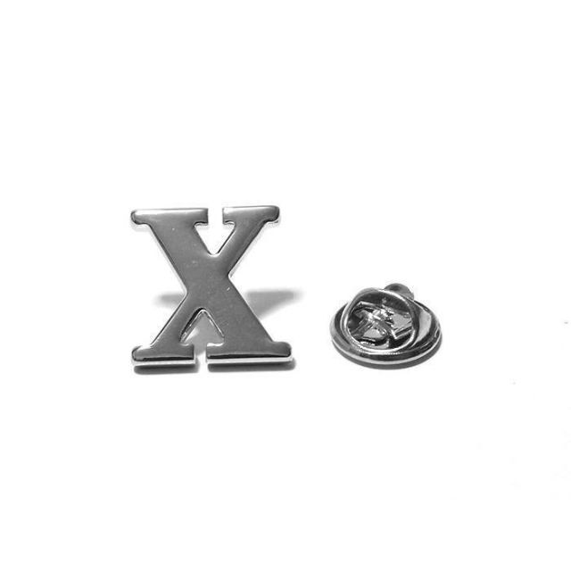 ラペルピン　ピンズ　X　エックス　アルファベット　英語　pin-0559 メンズのアクセサリー(その他)の商品写真